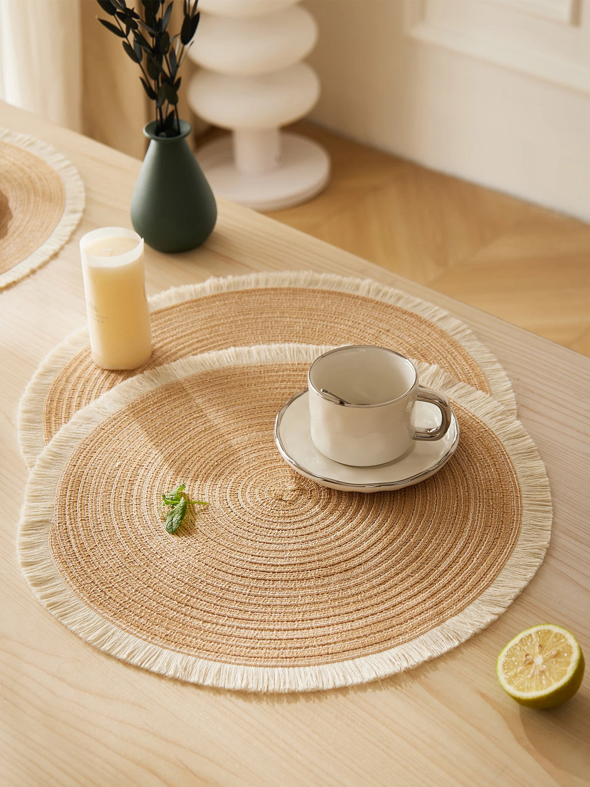 4Pcs/Set Hot Selling Fringe Eco-Friendly Household Non-Slip Morden Style Table Woven Placemats Polyester round Mat
