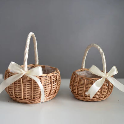 Hand-Woven Wedding Flower Basket with Handle Wicker Sundries Basket Wedding Flower Girls Basket for Home Picnic Storage Basket