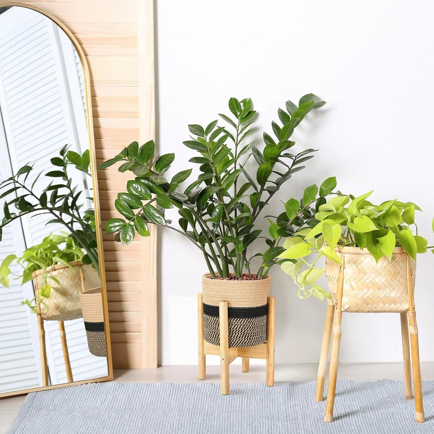 Plant Basket with Stand Indoor Planter Pot Holder Sturdy Jute Rope Modern Woven Basket, Cotton Rope Woven Pot with Bamboo Stand(7.87 Inch,Black and Beige Stripes)